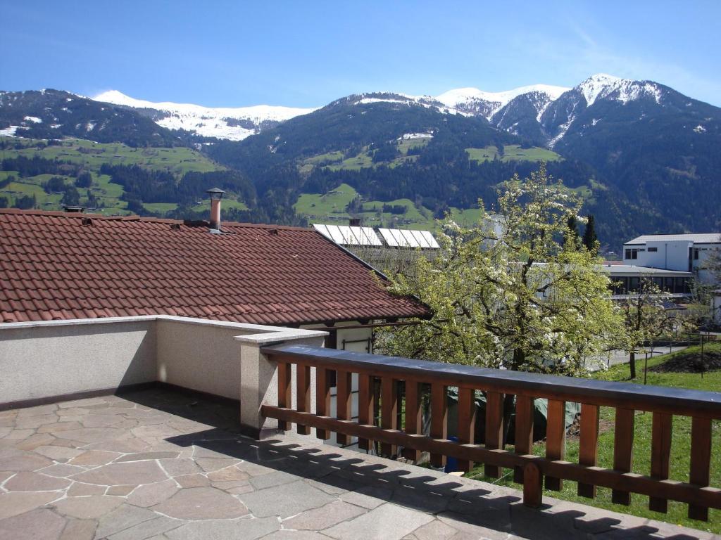 Gastehaus Treichl Hotel Fuegen Exterior photo